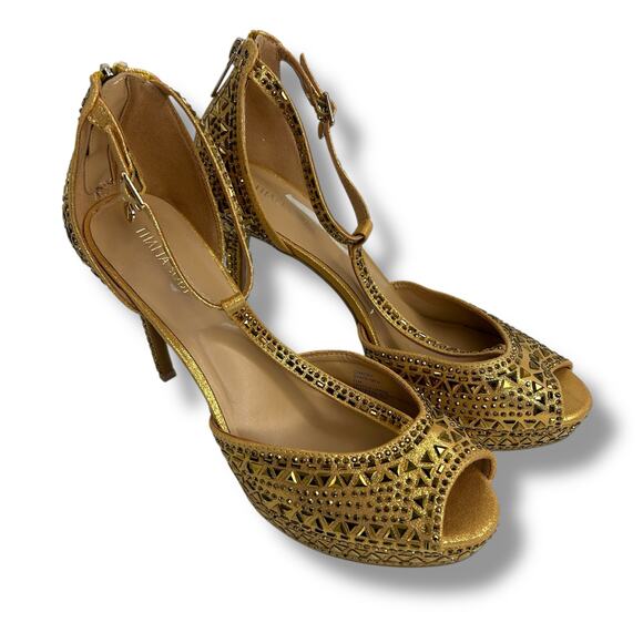 NEW Thalia Sodi Chacey Embellished T-Strap Platform Pumps Gold Size 11 Studded - Picture 6 of 12